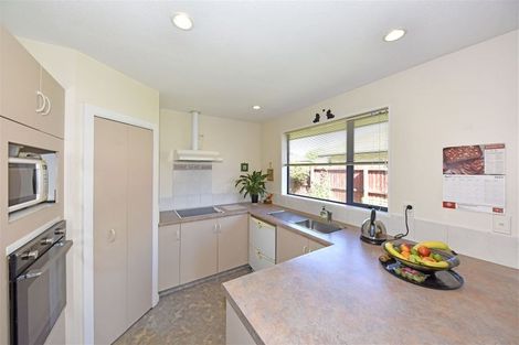 Photo of property in 1a Topham Lane, Hornby, Christchurch, 8042