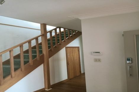 Photo of property in 44 Monarch Avenue, Hillcrest, Auckland, 0627