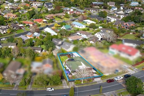 Photo of property in 127 Oaktree Avenue, Browns Bay, Auckland, 0630