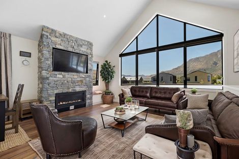 Photo of property in 26 Soudley Court, Jacks Point, Queenstown, 9371
