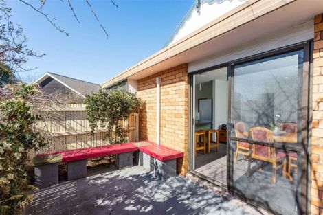 Photo of property in 6 Sunbeam Place, Halswell, Christchurch, 8025