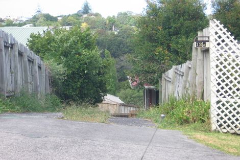 Photo of property in 2/12 Witheford Drive, Bayview, Auckland, 0629