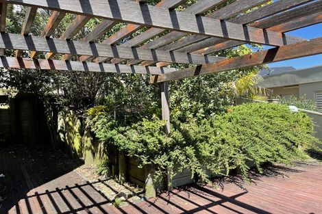 Photo of property in 45 Tenbless Court, Unsworth Heights, Auckland, 0632