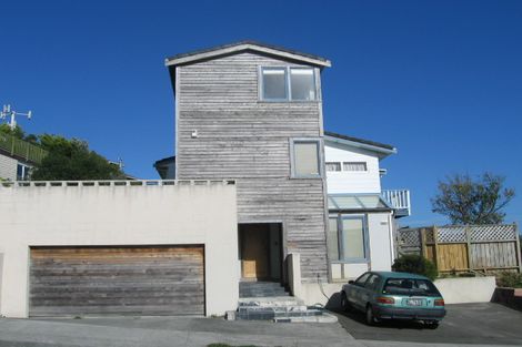 Photo of property in 7 Tremaine Place, Camborne, Porirua, 5026