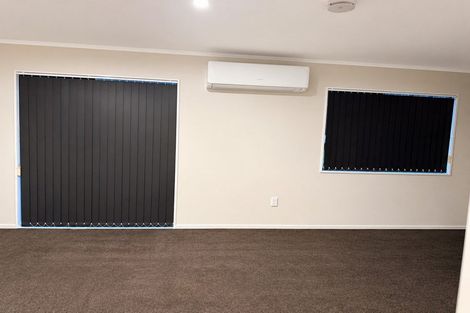 Photo of property in 4b Kimdale Place, Totara Heights, Auckland, 2105