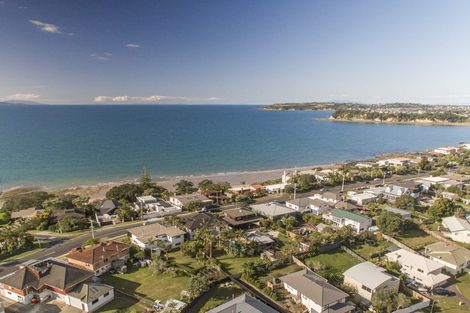Photo of property in 16 Donald Street, Stanmore Bay, Whangaparaoa, 0932