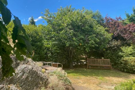 Photo of property in 11 Inverness Crescent, Arrowtown, 9302