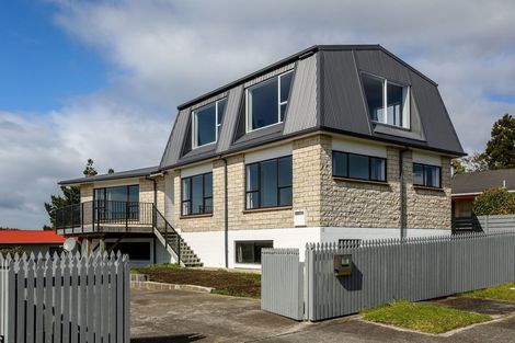 Photo of property in 13 Virginia Place, Whalers Gate, New Plymouth, 4310