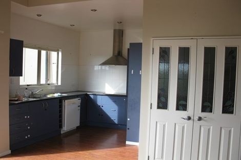 Photo of property in 41a Palliser Lane, Browns Bay, Auckland, 0632