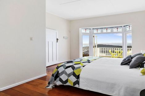 Photo of property in 39 Karepa Street, Brooklyn, Wellington, 6021