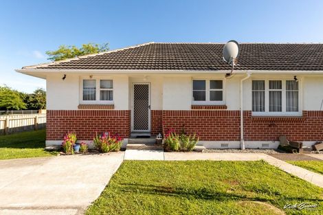 Photo of property in 46 Pine Avenue, Upper Hutt Central, Upper Hutt, 5018