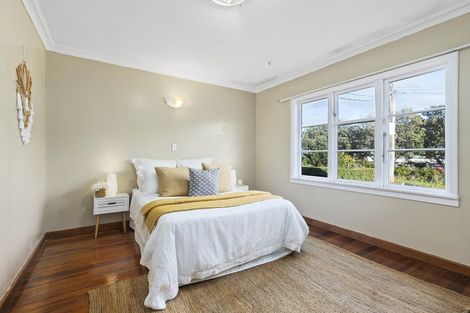 Photo of property in 34 Duncan Street, Tawa, Wellington, 5028