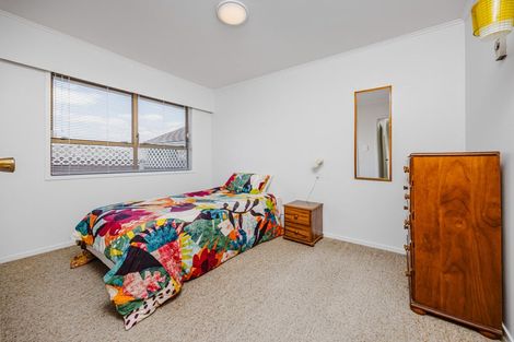 Photo of property in 21 Brynbela Court, Papakura, 2110