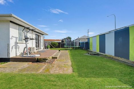 Photo of property in 12 Mosston Road, Castlecliff, Whanganui, 4501
