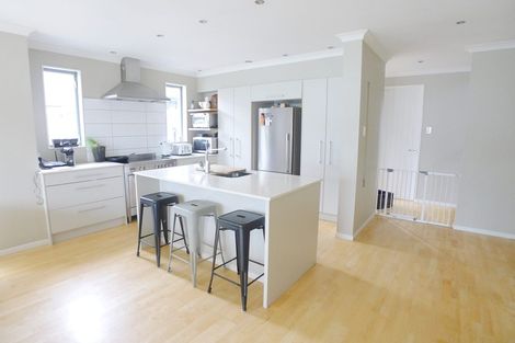 Photo of property in 113 Aberley Road, Schnapper Rock, Auckland, 0632