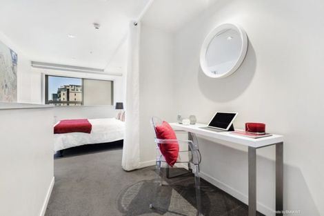 Photo of property in Monument Apartments, 3b/245 Wakefield Street, Te Aro, Wellington, 6011