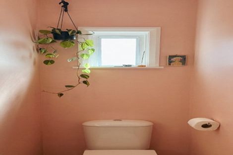 Photo of property in 104 Parkers Road, Tahunanui, Nelson, 7011