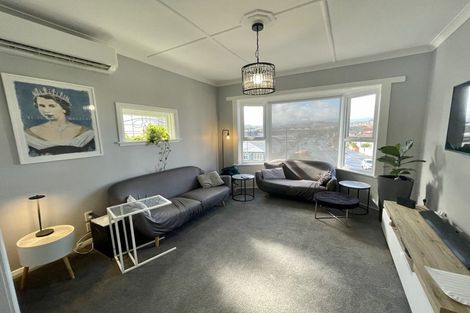 Photo of property in 26 Queens Drive, Kilbirnie, Wellington, 6022