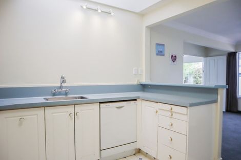 Photo of property in 229 Avonhead Road, Avonhead, Christchurch, 8042