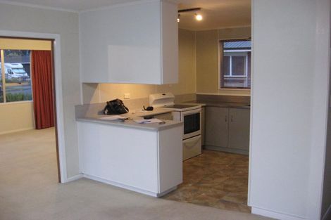 Photo of property in 26 Manu Crescent, Upper Vogeltown, New Plymouth, 4310