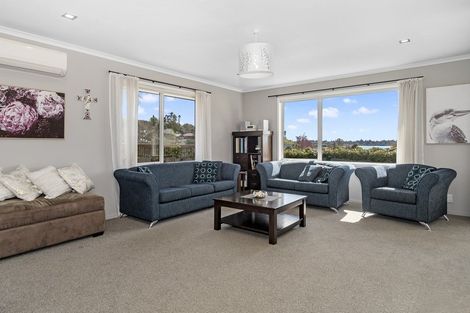 Photo of property in 13 Poike Road, Hairini, Tauranga, 3112