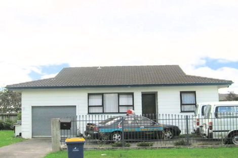 Photo of property in 1 Silverstone Place, Henderson, Auckland, 0612