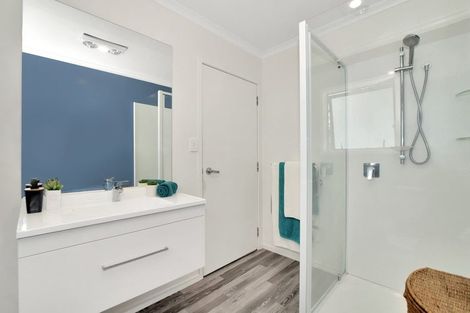 Photo of property in 74a Simpson Road, Papamoa Beach, Papamoa, 3118