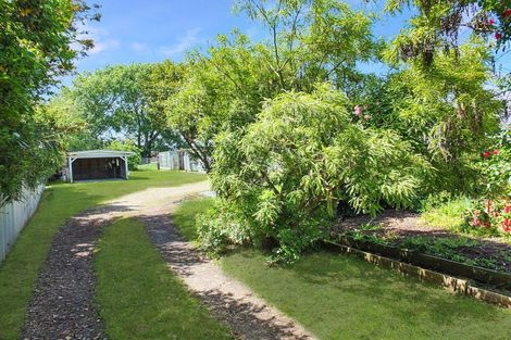 Photo of property in 67 Avenue Road, Foxton, 4814