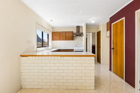 Photo of property in 1/12 Bungalore Place, Half Moon Bay, Auckland, 2012