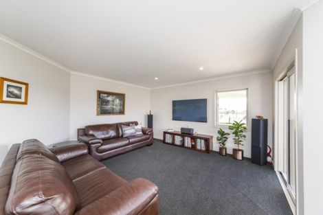 Photo of property in 132 Ngaio Road, Halcombe, Palmerston North, 4479