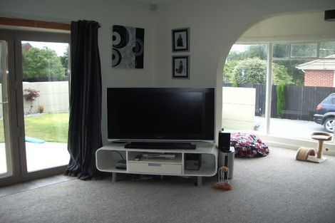 Photo of property in 4 Horseshoe Lake Road, Shirley, Christchurch, 8061