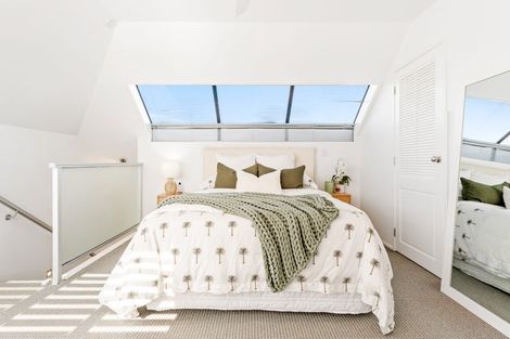 Photo of property in 1/18 Killarney Street, Takapuna, Auckland, 0622