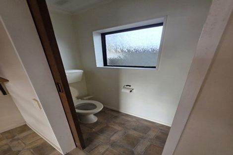 Photo of property in 5 Lillian Street, Belmont, Lower Hutt, 5010