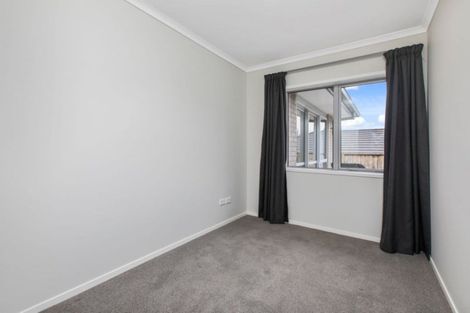Photo of property in 319 Lakes Boulevard, Pyes Pa, Tauranga, 3112