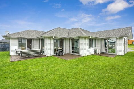 Photo of property in 6 Hehan Close, Cambridge, 3434