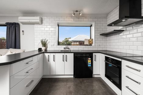 Photo of property in 1/43 Tivoli Place, Bishopdale, Christchurch, 8053