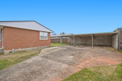 Photo of property in 5a-c Pohutukawa Drive, Tokoroa, 3420
