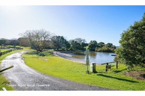 Photo of property in 84 Rangitane Loop Road, Kerikeri, 0294