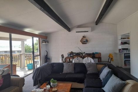 Photo of property in 7a Isobel Street, Acacia Bay, Taupo, 3330