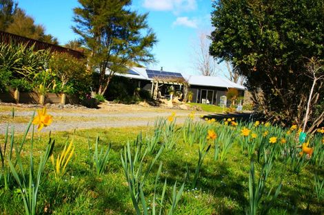 Photo of property in Hedgeley Road, Eskdale, Napier, 4182