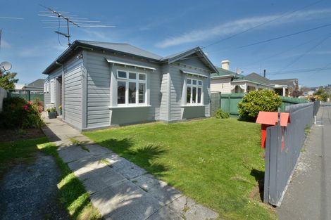 Photo of property in 35 Douglas Street, Saint Kilda, Dunedin, 9012
