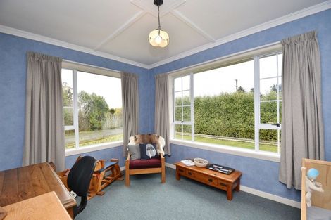 Photo of property in 76 Dunns Road, Otatara, Invercargill, 9879