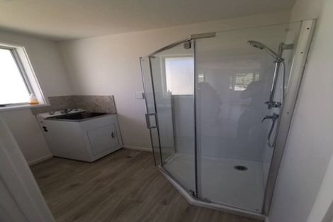 Photo of property in 2 Arnhem Place, Pukekohe, 2120