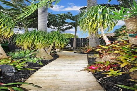 Photo of property in 43 Blackwood Drive, Wattle Downs, Auckland, 2103