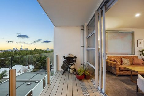 Photo of property in 505/19 Surrey Crescent, Grey Lynn, Auckland, 1021