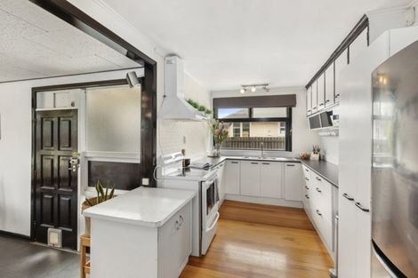 Photo of property in 20 Rainey Grove, Taita, Lower Hutt, 5011