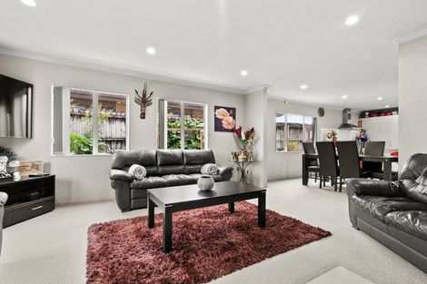 Photo of property in 9 Imjin Place, Papakura, 2110