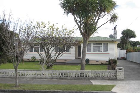 Photo of property in 9 Moore Avenue, Maraenui, Napier, 4110