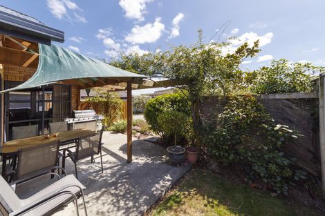 Photo of property in 99a Schnell Drive, Kelvin Grove, Palmerston North, 4414