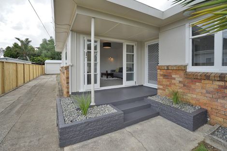 Photo of property in 12 Winter Street, Fairfield, Hamilton, 3214